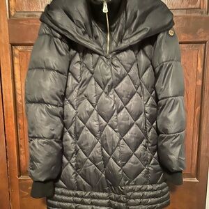 Jessica Simpson black coat